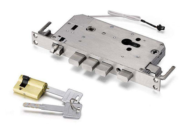 东宝24小时上门开锁公司